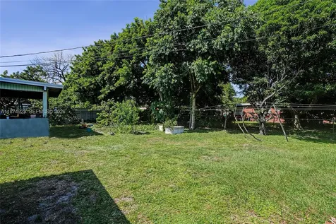 301 NW 190th Street Miami Gardens FL 33169