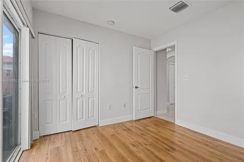 21472 SW 87th Place Cutler Bay FL 33189