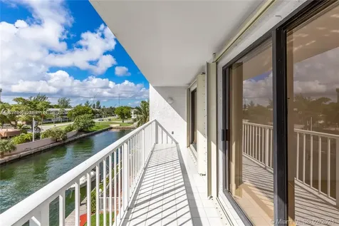 1650 NE 115th Street Miami FL 33181
