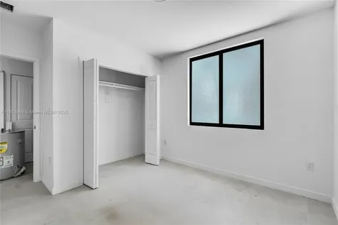 1656 NW 1st Street Miami FL 33125