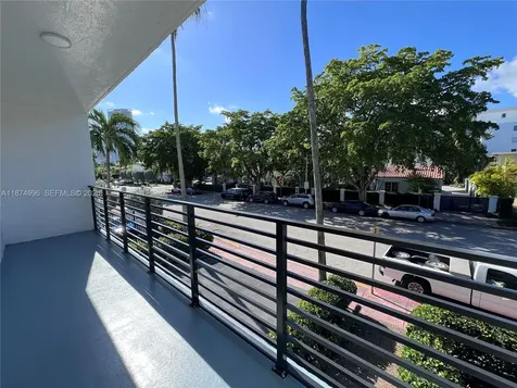 1033 Lenox Avenue Miami Beach FL 33139