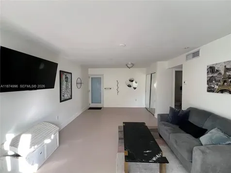 1033 Lenox Avenue Miami Beach FL 33139