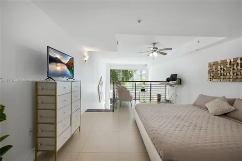 41 SE 5th Street Miami FL 33131