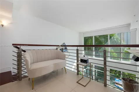 41 SE 5th Street Miami FL 33131