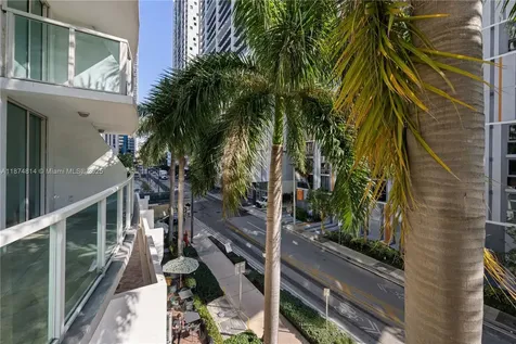41 SE 5th Street Miami FL 33131