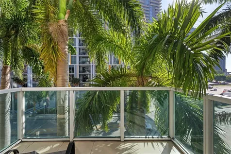 41 SE 5th Street Miami FL 33131