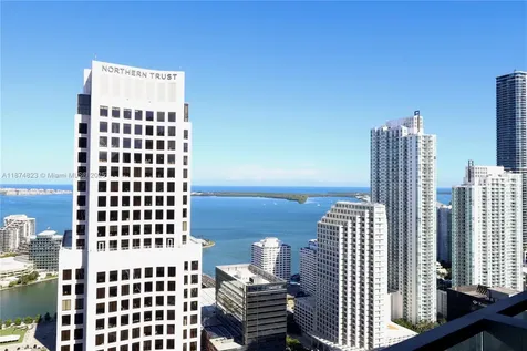 68 SE 6th Street Miami FL 33131