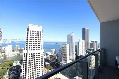 68 SE 6th Street Miami FL 33131