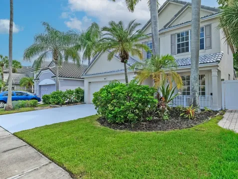 5820 N Plum Bay Parkway Tamarac FL 33321