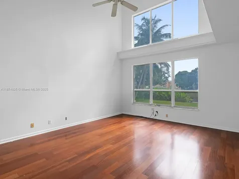 5820 N Plum Bay Parkway Tamarac FL 33321