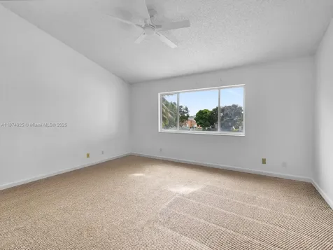 5820 N Plum Bay Parkway Tamarac FL 33321