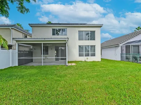 5820 N Plum Bay Parkway Tamarac FL 33321