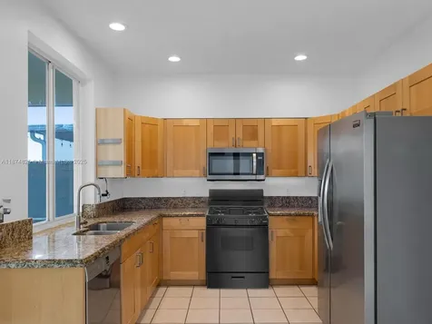 5820 N Plum Bay Parkway Tamarac FL 33321