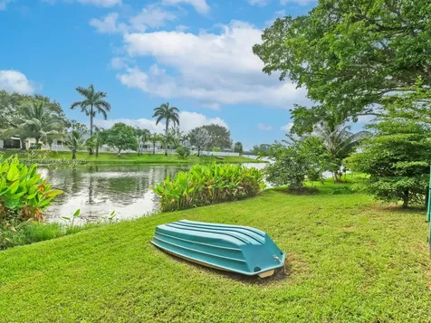 5820 N Plum Bay Parkway Tamarac FL 33321