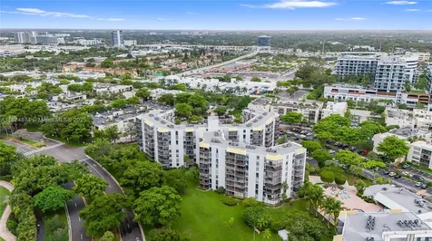 20400 W Country Club Drive Aventura FL 33180