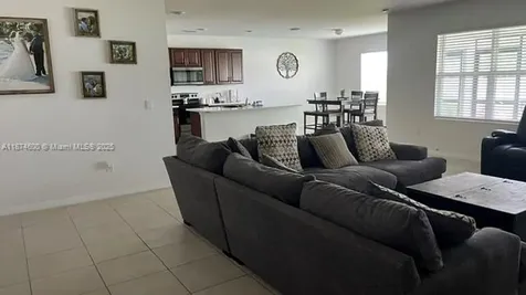 2829 NW 7 Terrace Cape Coral FL 33993