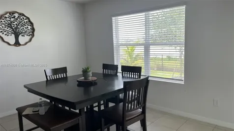 2829 NW 7 Terrace Cape Coral FL 33993