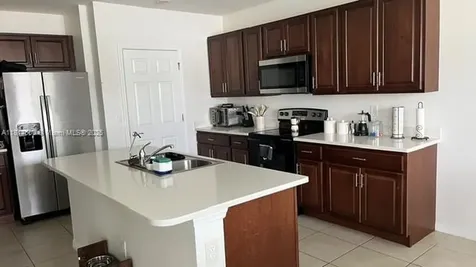 2829 NW 7 Terrace Cape Coral FL 33993