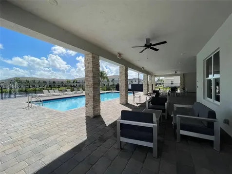 793 SE 19th Street Homestead FL 33034
