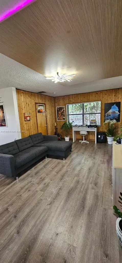 1411 SW 24th Court Fort Lauderdale FL 33315