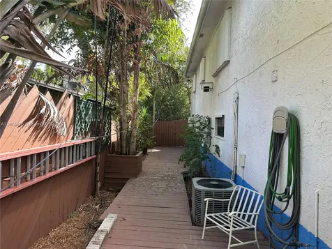 1411 SW 24th Court Fort Lauderdale FL 33315