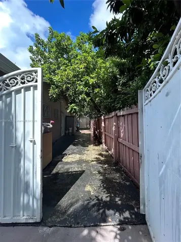 5295 NW 198th Terrace Miami Gardens FL 33055