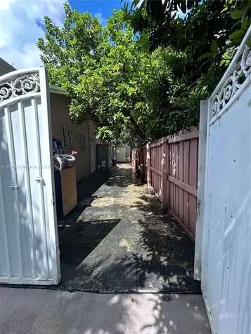 5295 NW 198th Terrace Miami Gardens FL 33055