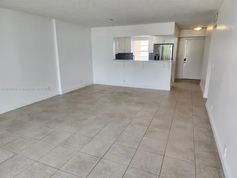 425 SE 11th Terrace Dania Beach FL 33004