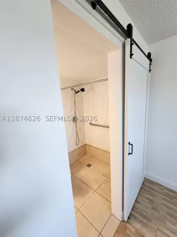 425 SE 11th Terrace Dania Beach FL 33004