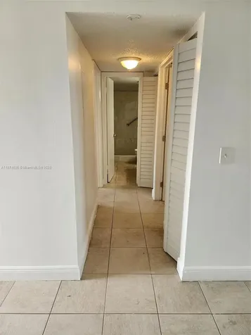 425 SE 11th Terrace Dania Beach FL 33004