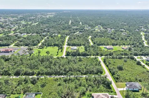 105 Mordecal Street Port Charlotte FL 33953