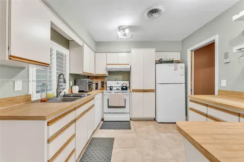 9730 SW 159th Street Miami FL 33157