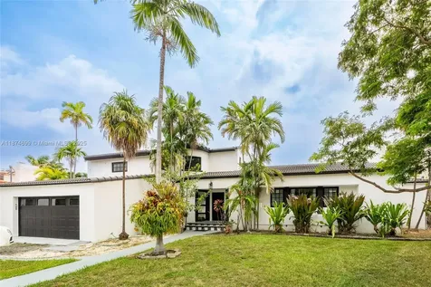 5149 Alton Road Miami Beach FL 33140