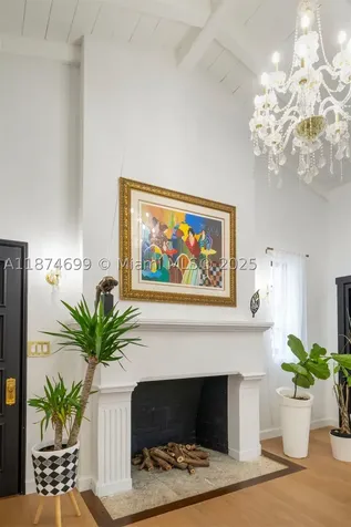 5149 Alton Road Miami Beach FL 33140