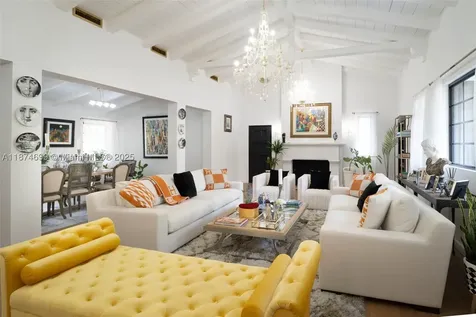 5149 Alton Road Miami Beach FL 33140