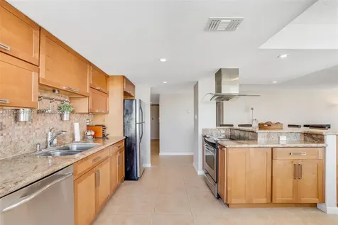 18041 Biscayne Boulevard Aventura FL 33160
