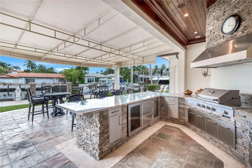 700 Osprey Point Circle Boca Raton FL 33431