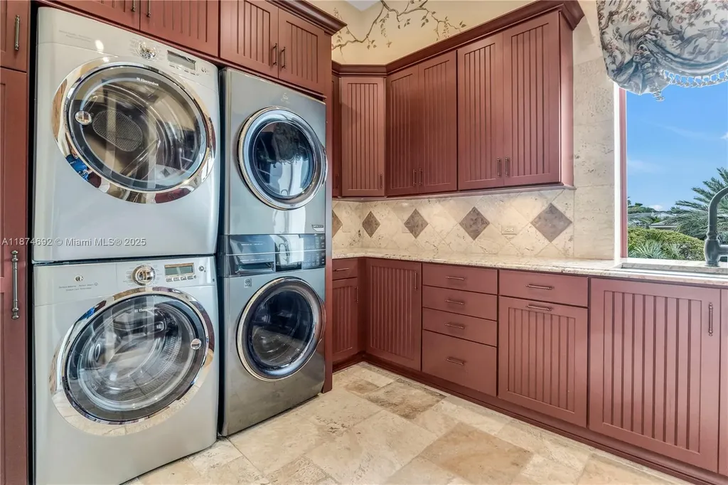 700 Osprey Point Circle Boca Raton FL 33431