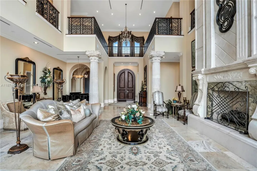 700 Osprey Point Circle Boca Raton FL 33431