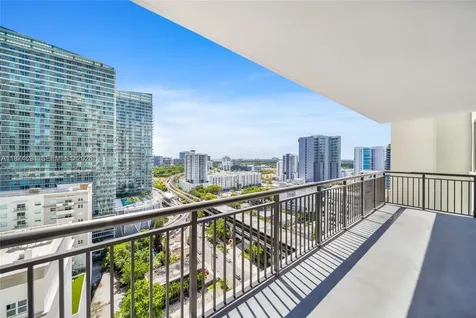 999 SW 1st Avenue Miami FL 33130