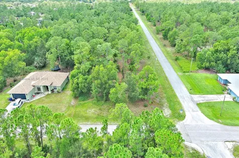 1400 E 11th Street Lehigh Acres FL 33972