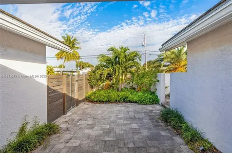 5131 NE 26th Avenue Fort Lauderdale FL 33308