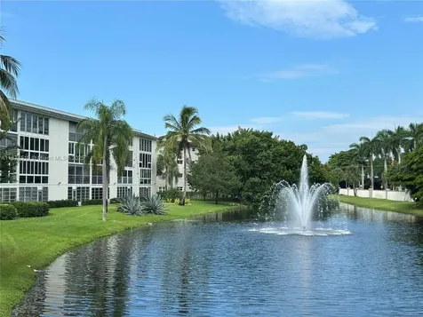 2501 Antigua Terrace Coconut Creek FL 33066