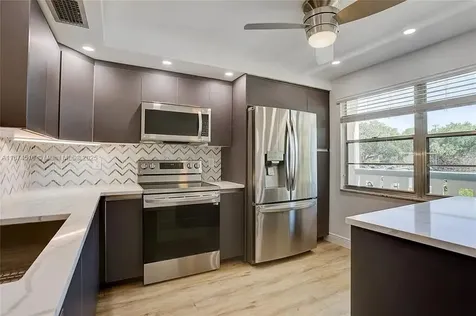 2501 Antigua Terrace Coconut Creek FL 33066