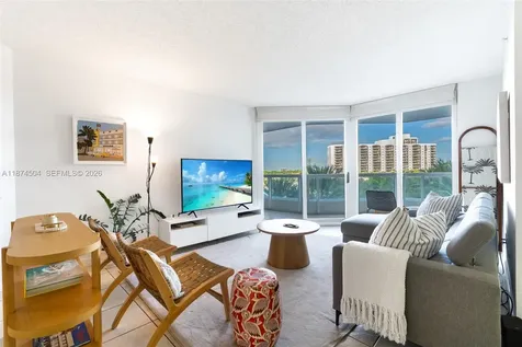 21055 Yacht Club Drive Aventura FL 33180