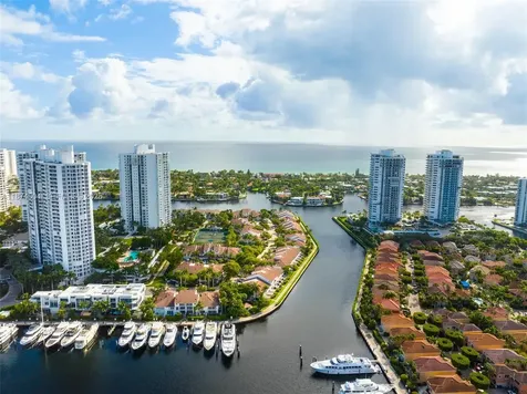 21055 Yacht Club Drive Aventura FL 33180