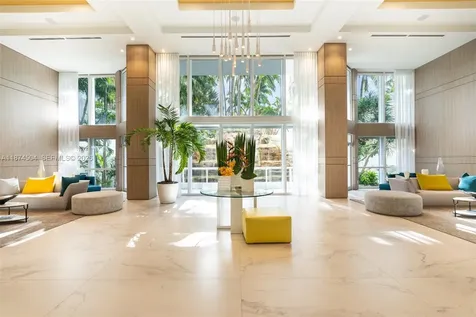 21055 Yacht Club Drive Aventura FL 33180
