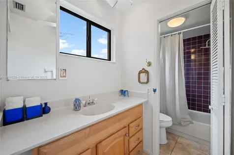 725 El Dorado Parkway W Cape Coral FL 33914