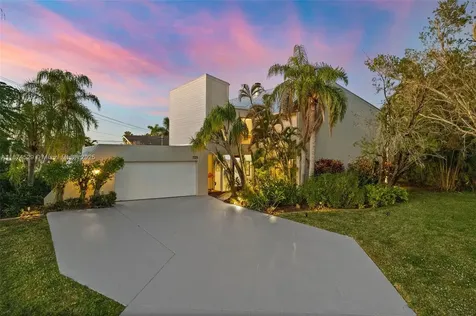725 El Dorado Parkway W Cape Coral FL 33914