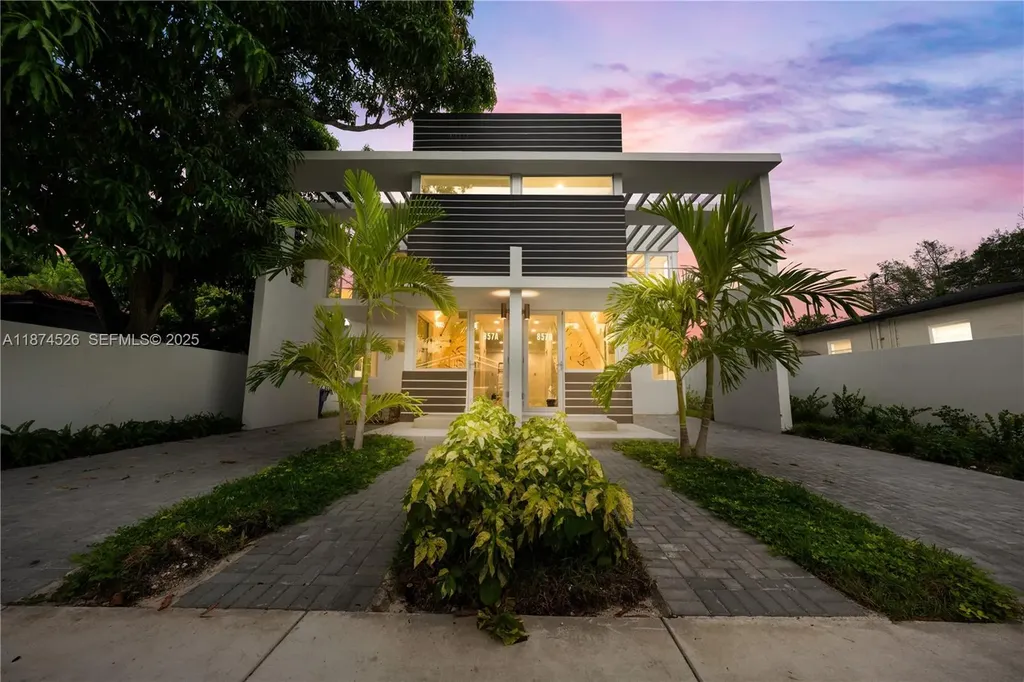 857 SW 14th Avenue Miami FL 33135